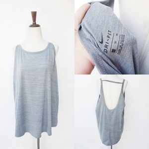 Nike exercise tank size xlarge